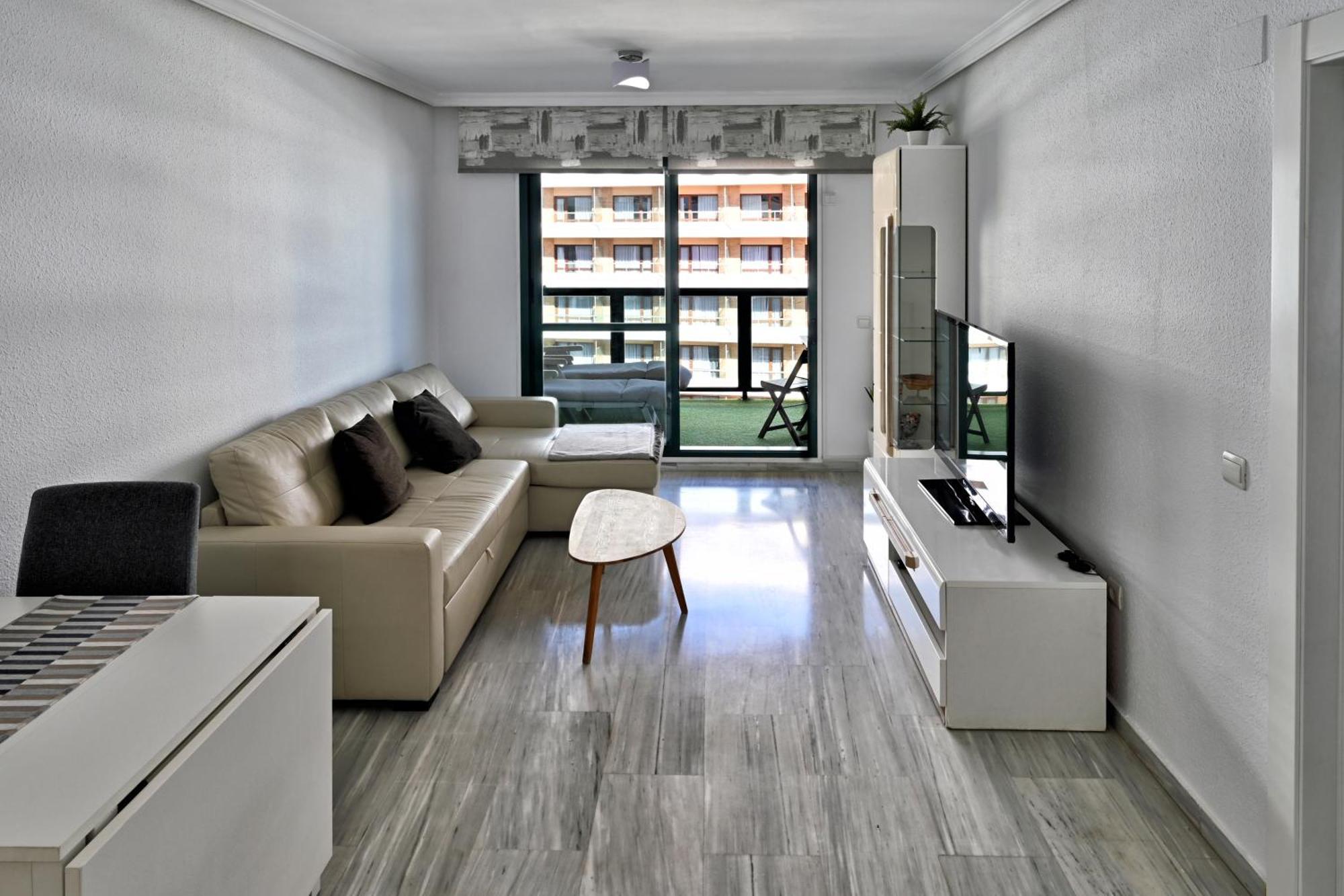 Love Rent4 Malaga Playa Del Bajondillo Torremolinos Exterior photo